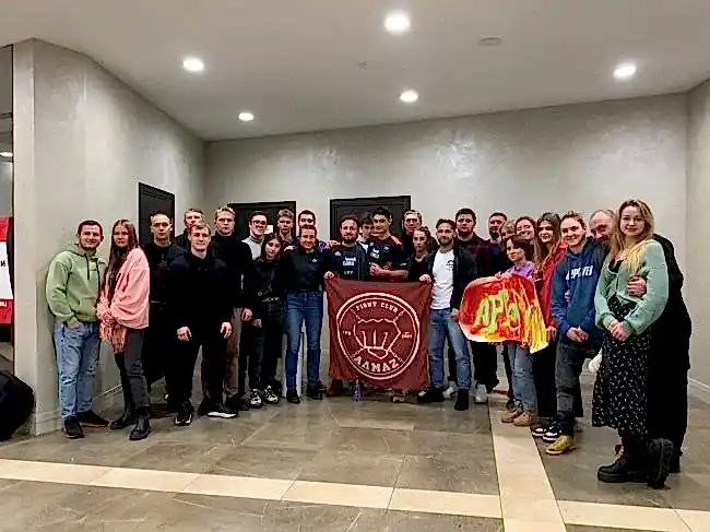 Проф бой ММА - победа в дебютном бою Артемия Ошлыкова Проф бой ММА - победа в дебютном бою Артемия Ошлыкова